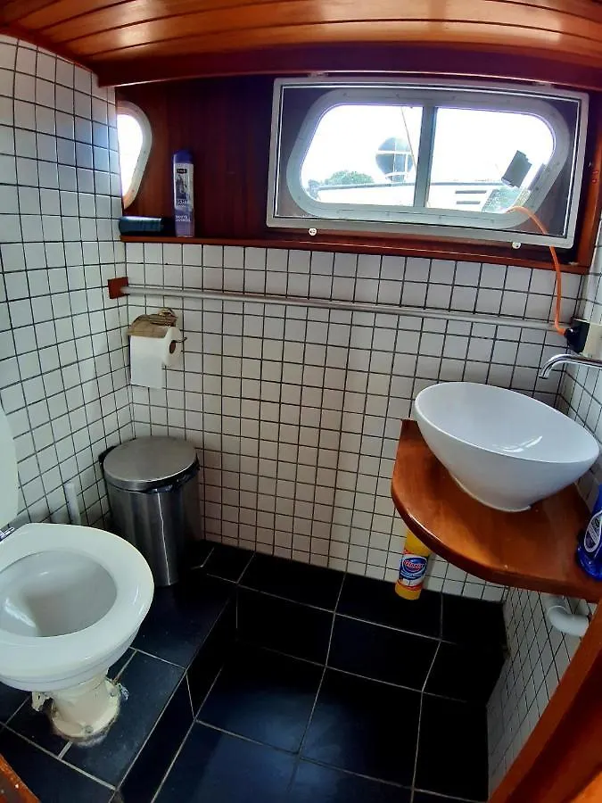 Hotel Motor Yacht Amstelle Amsterdam Botel