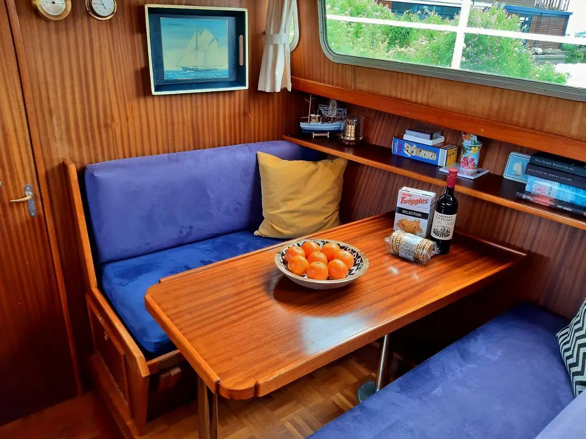 Hotel Motor Yacht Amstelle Amsterdam